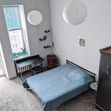 Entire 2-Bedroom Authentic Flat Kiev Luaran gambar